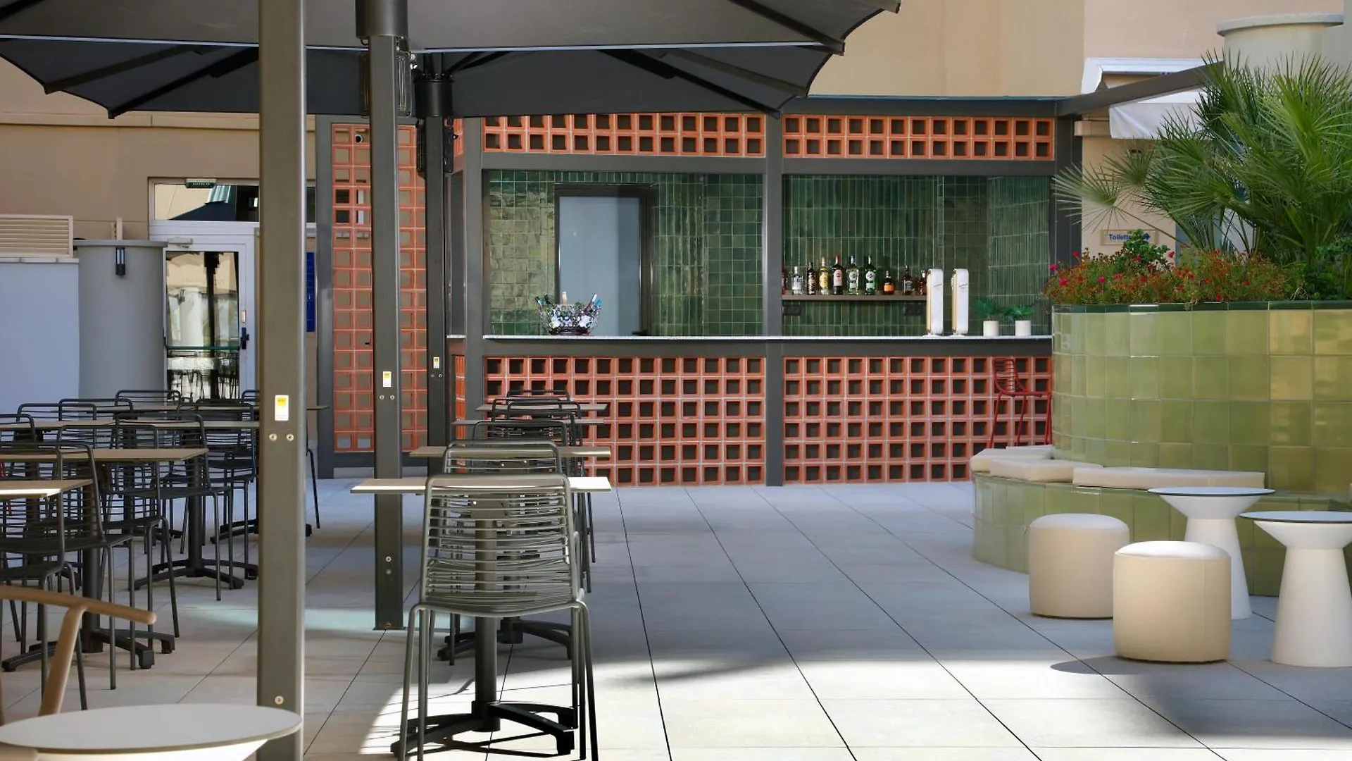 Hcc Montblanc Hotel Barcelona Spain