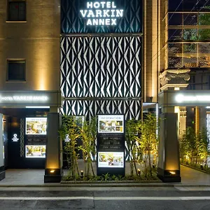 Varkin Annex ホテル