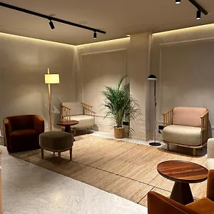 卡利多尼安酒店 酒店