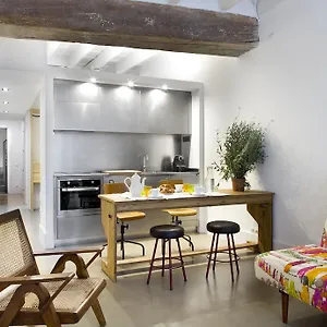Apartment House Place
