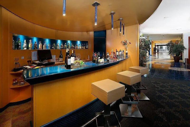 Hcc Montblanc Hotel Barcelona
