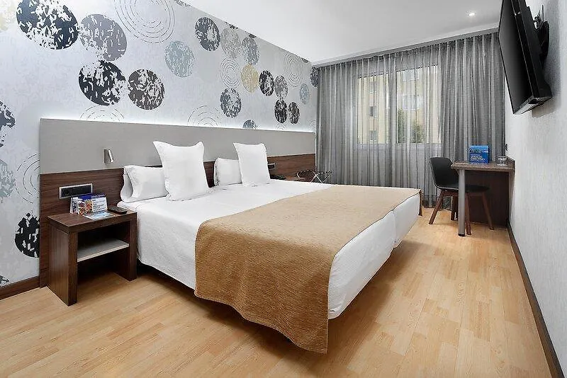 Hcc Montblanc Hotel Barcelona 3*,